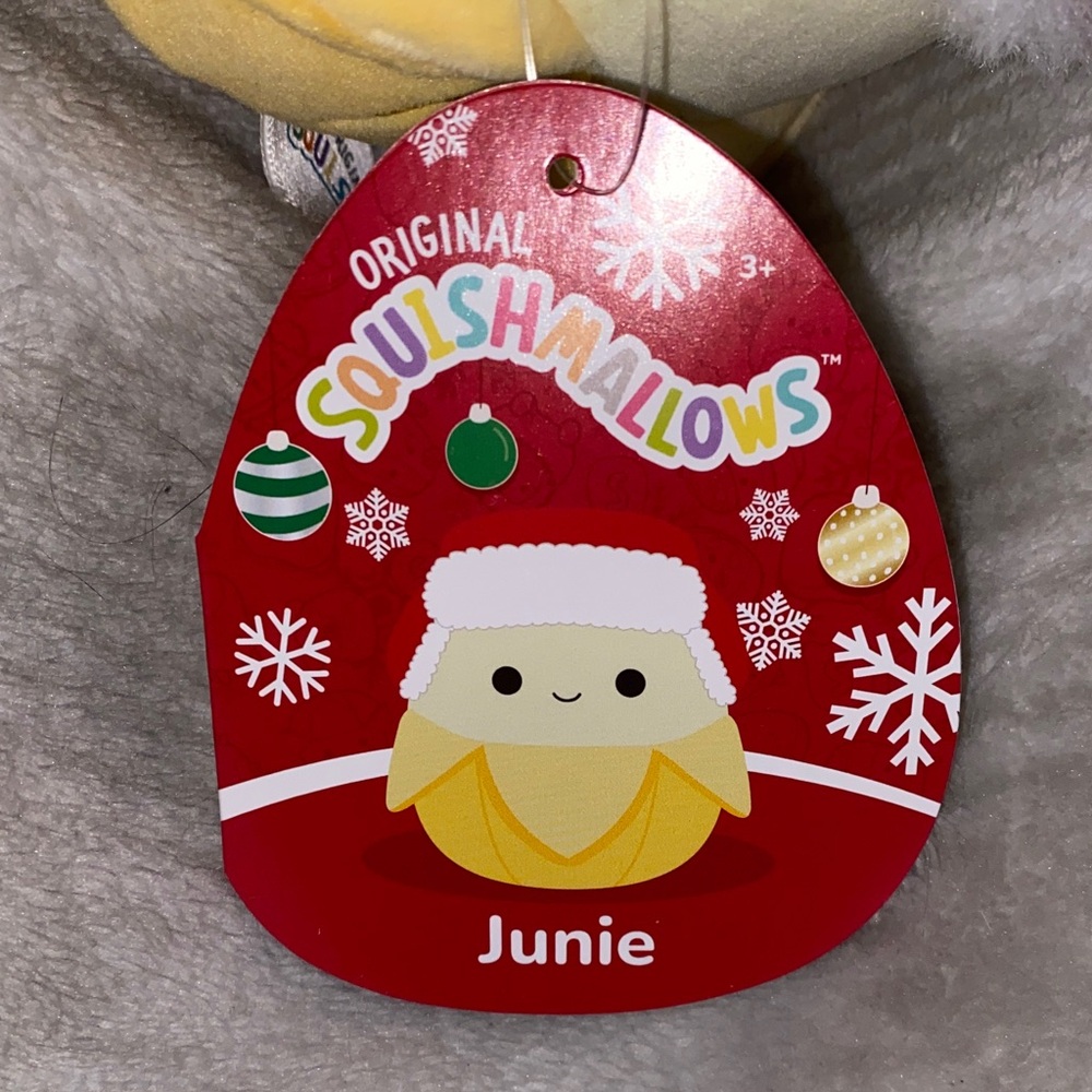 Squishmallows junie the banana Holiday Plush - Picture 3 of 5